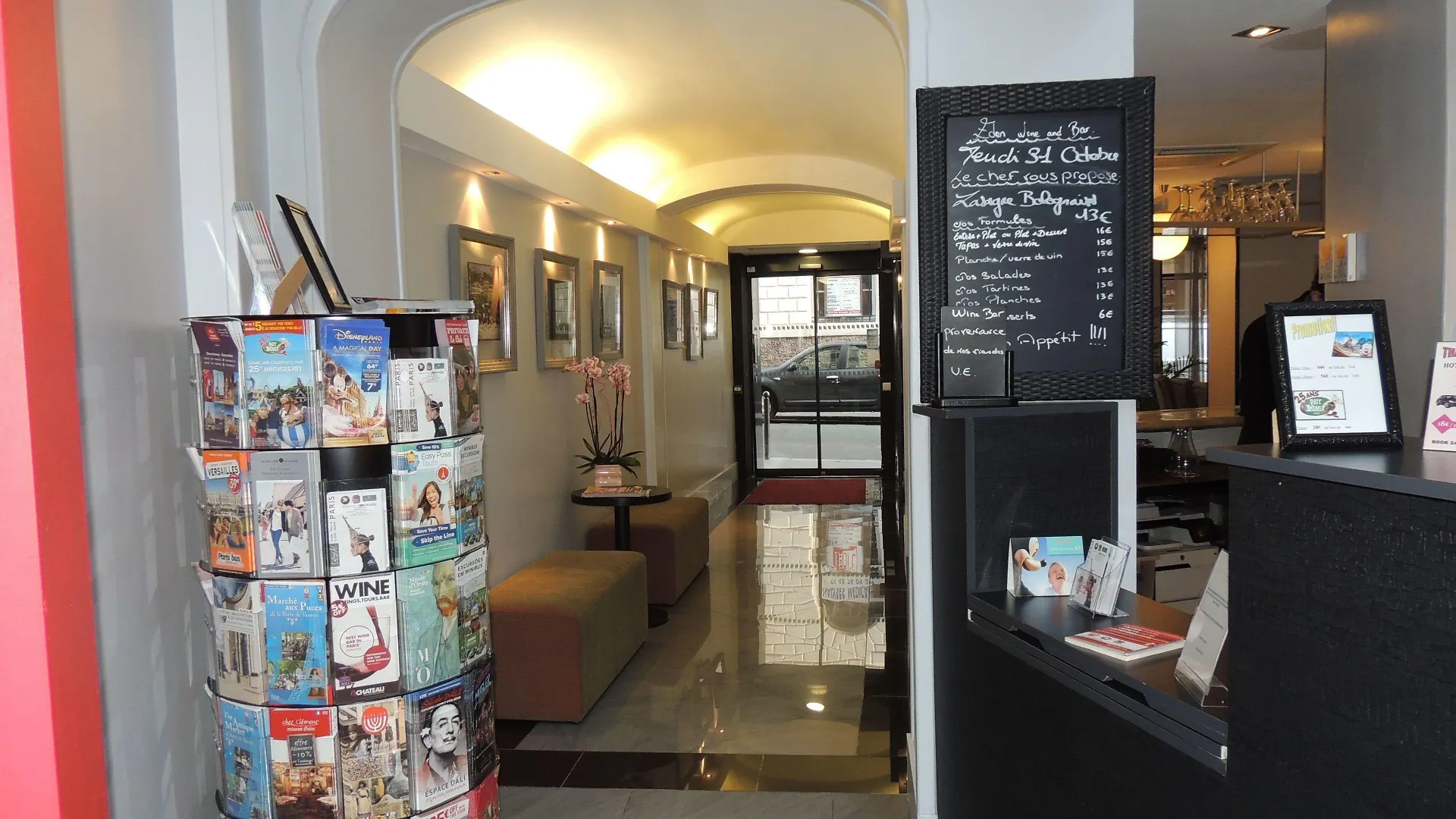 9 Hôtels Boutique à Pigalle pour Voyager Sans Compromis